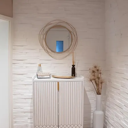 Appartement Ring48 Living - Modernes Wohnen Mit Wohlfuehlambiente Mitten Im Stadtzentrum - Vollausgestattete Kueche, Bad Mit Duschbadewanne, Parkplatz Bayreuth